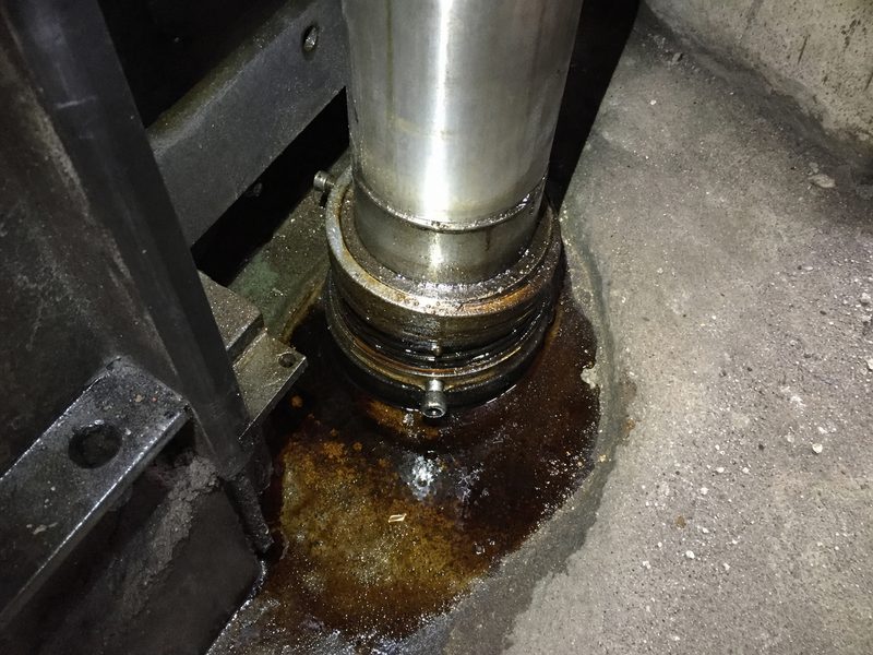 Hydraulic Cylinder Base